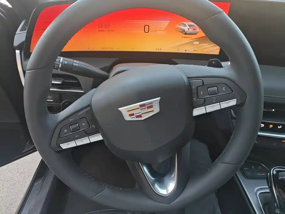 Фото 15 - Cadillac CT5