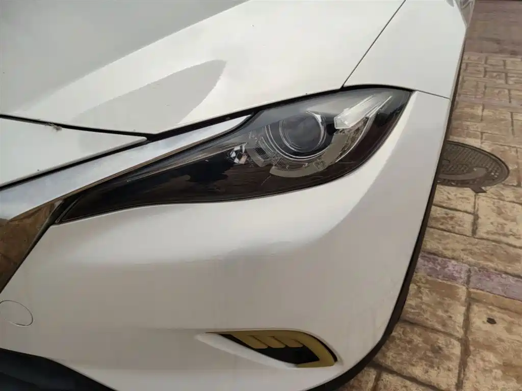 Фото 24 - Mazda CX-4