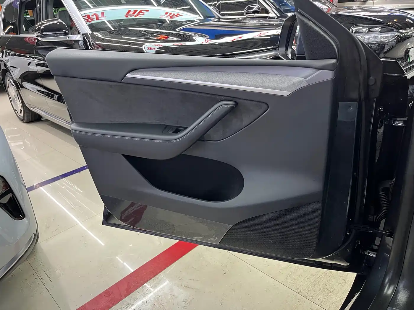 Фото 13 - Tesla Model Y