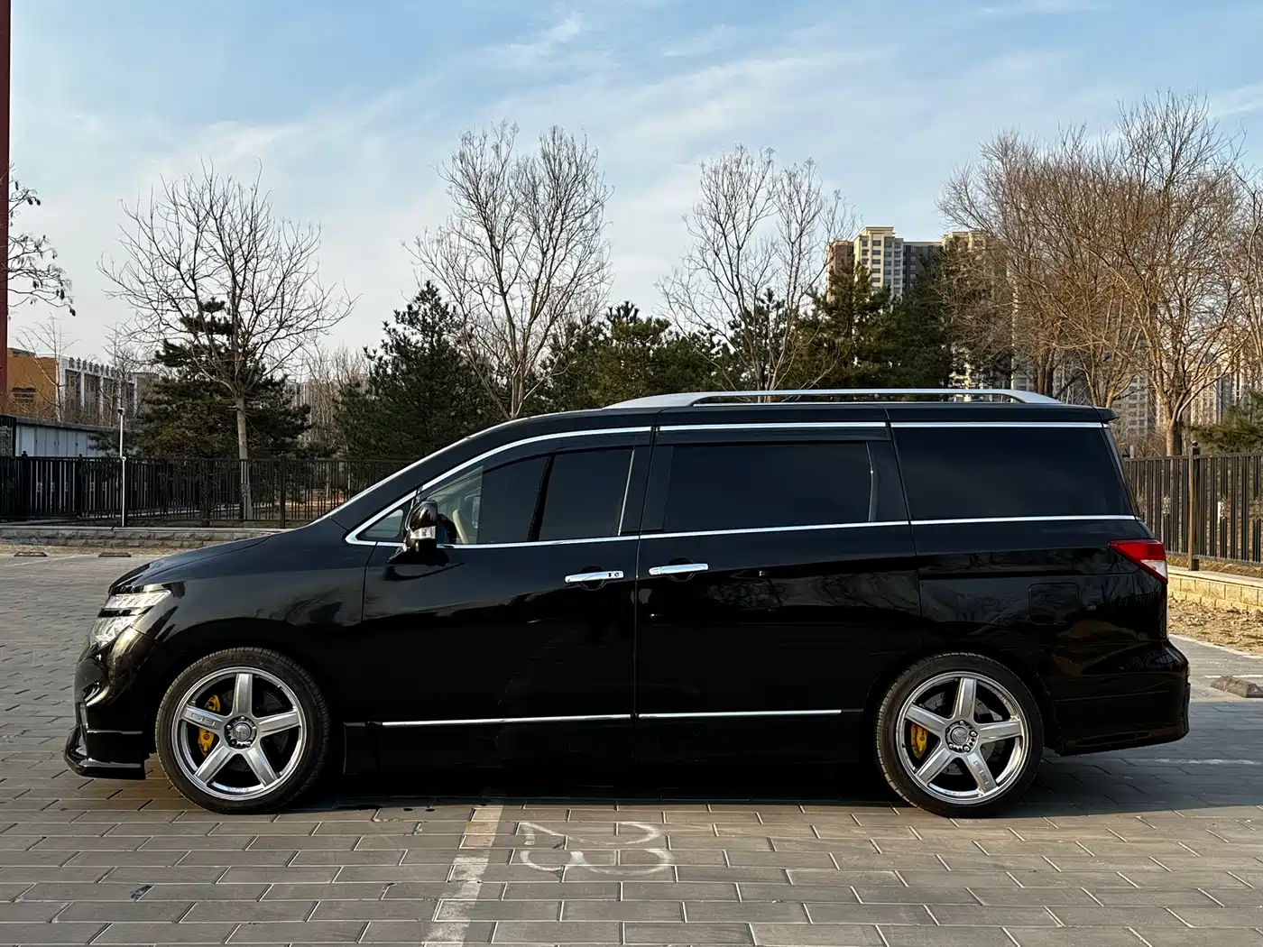 Nissan Quest 2015 3.5L SL фото 4