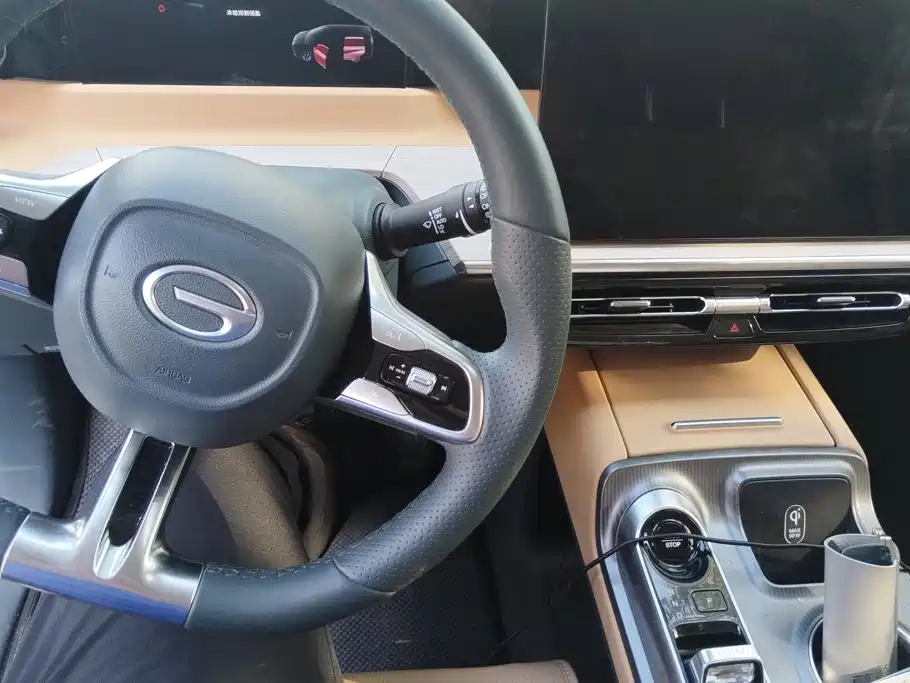 GAC Trumpchi Trumpchi E8 2024 2024 Glory Series 2.0L Glory Edition