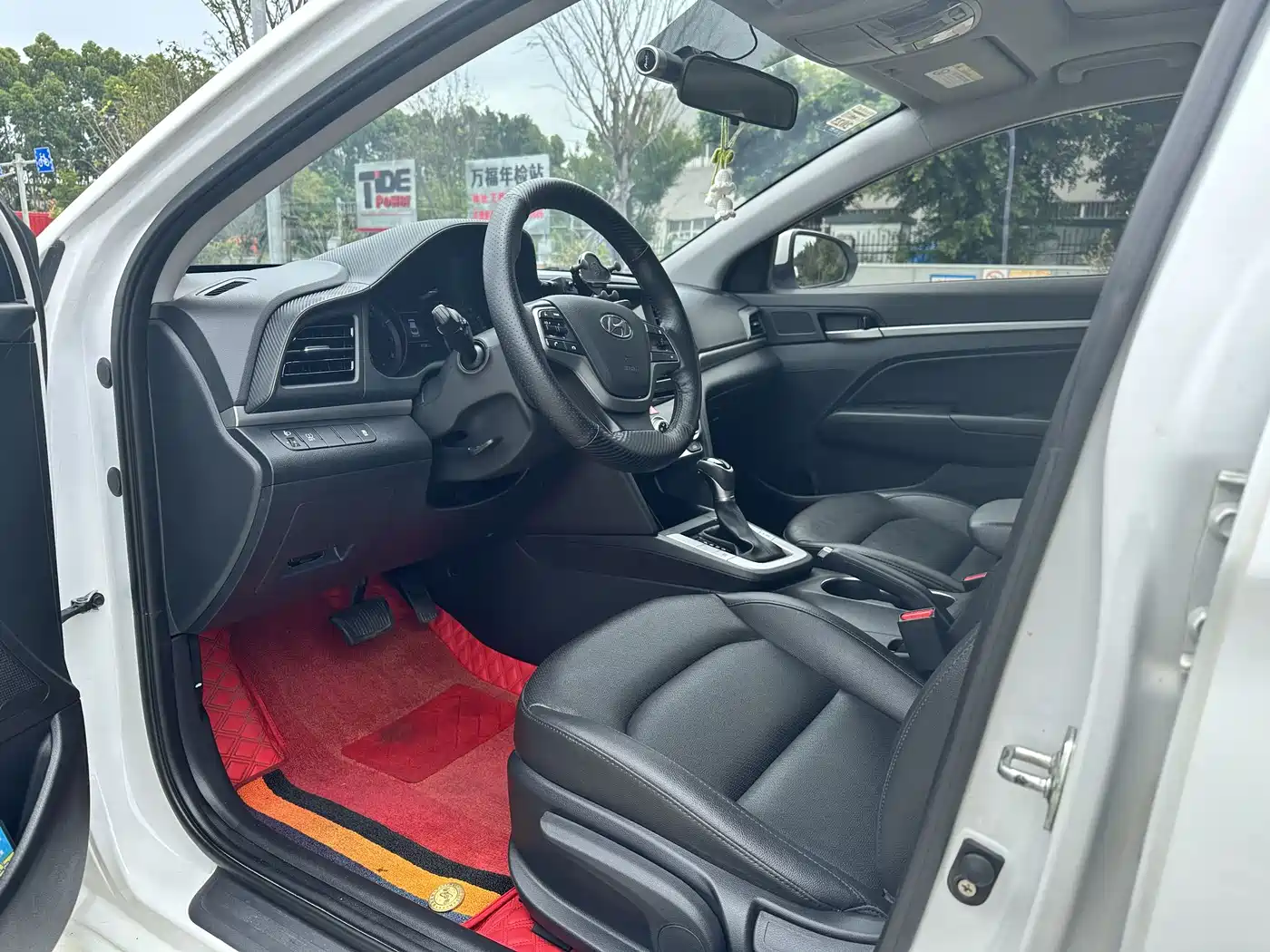 Hyundai Elantra 2019 1.5L CVT Smart Elite фото 7