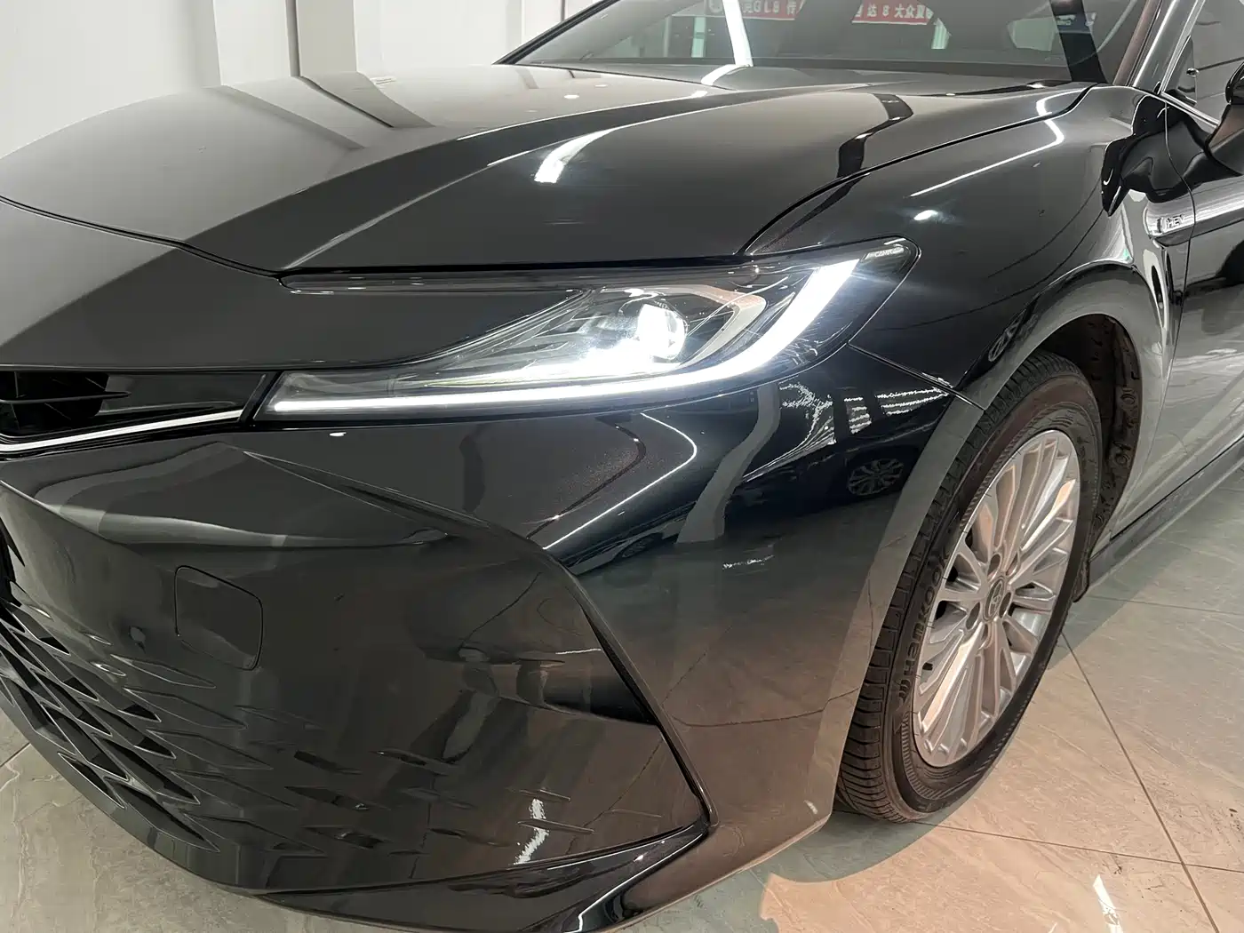 Toyota Camry 2024 2.0GVP Luxury Edition фото 4