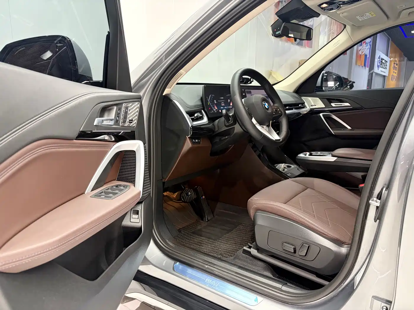 BMW X1 2024 sDrive25Li X Design Package фото 7