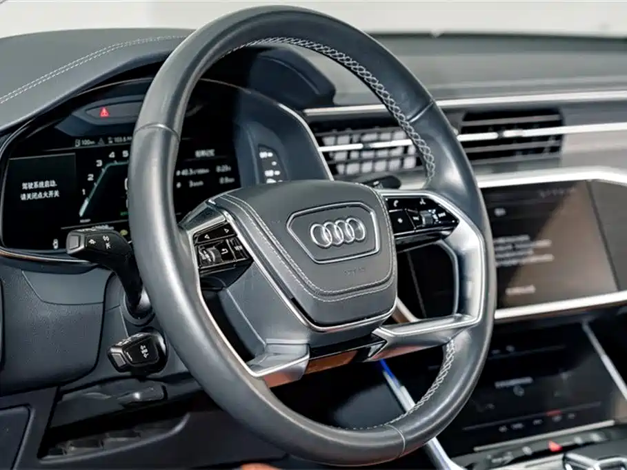Audi A7L 2024 45 TFSI Luxury фото 10