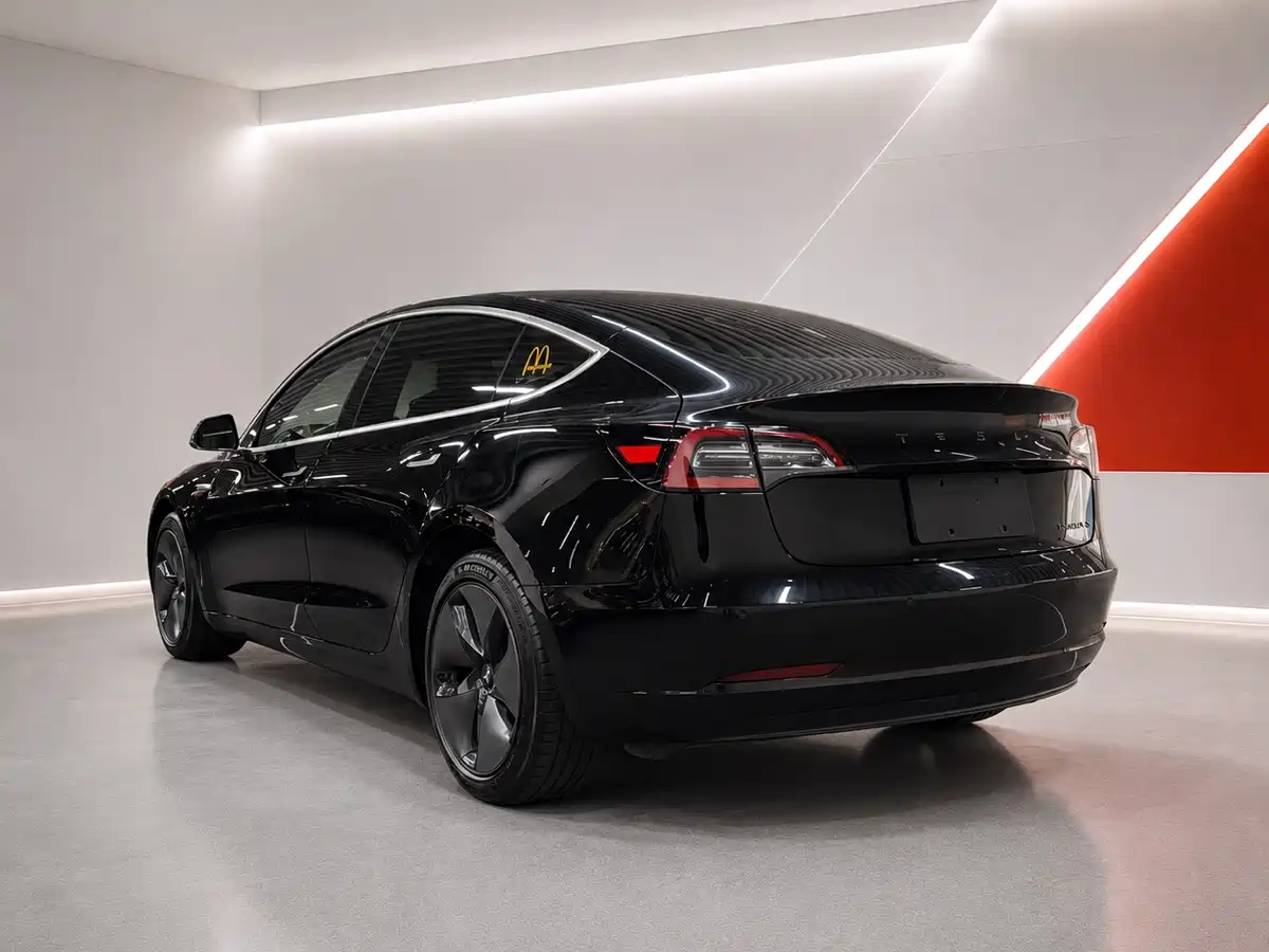 Tesla Model 3 2020 2020 Facelift Long Range Rear-Wheel Drive