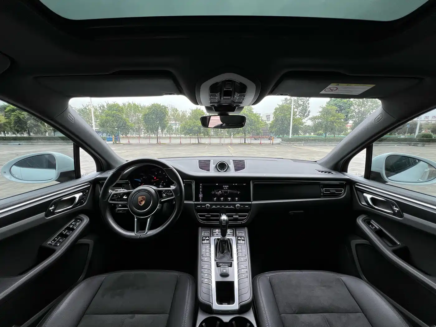 Porsche Macan 2018 Macan 2.0T фото 8