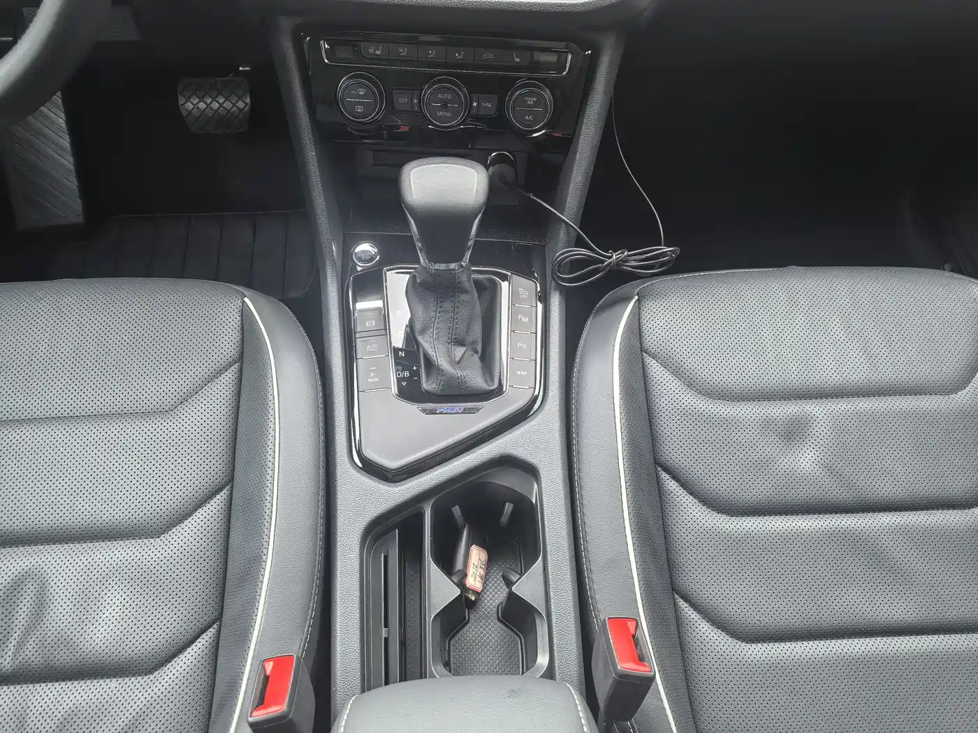 VOLKSWAGEN TIGUAN L NEW ENERGY