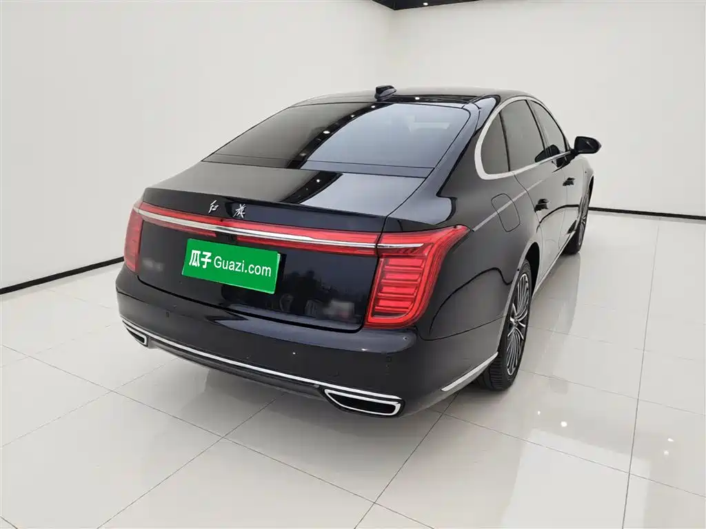 Hongqi H9 2022 2.0T Smart Connect Flag Enjoy Edition фото 6