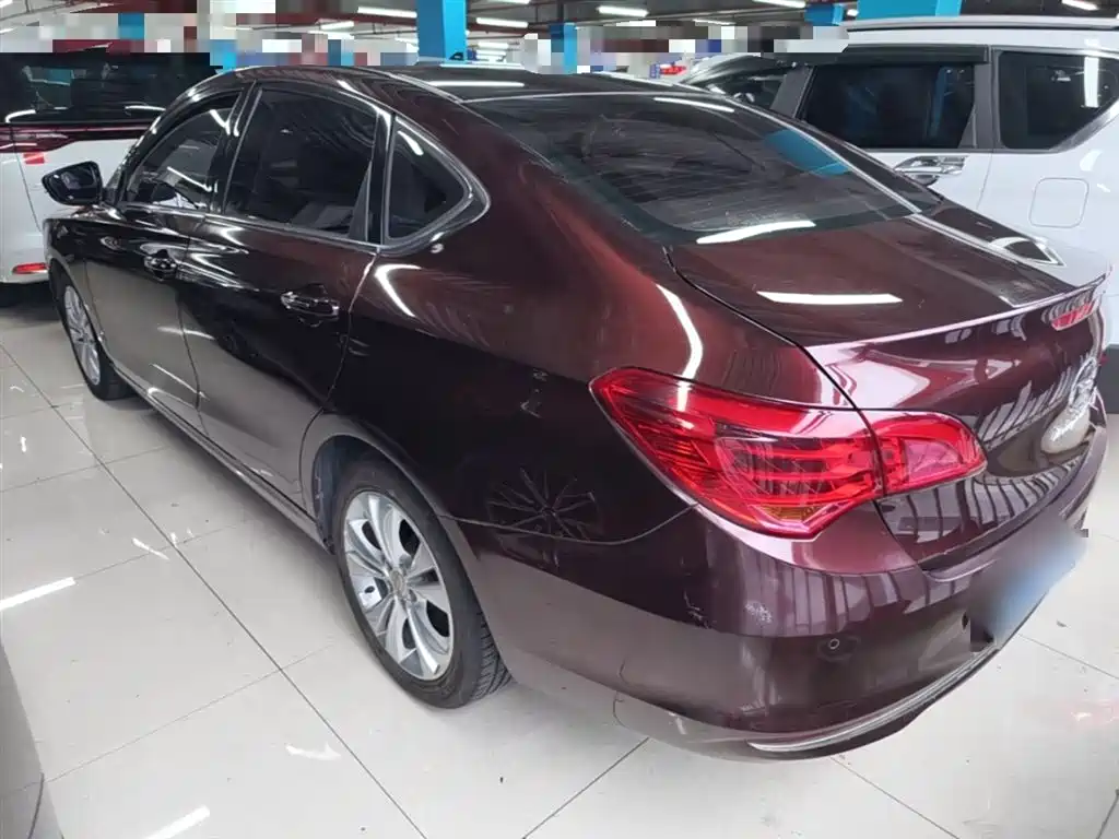 GAC Trumpchi Trumpchi GA6 2015 1.8T DCT Elite фото 5