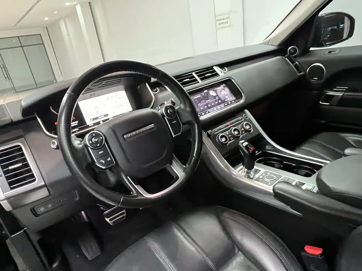 Land Rover Range Rover Sport 2017 3.0 SC V6 HSE DYNAMIC фото 8
