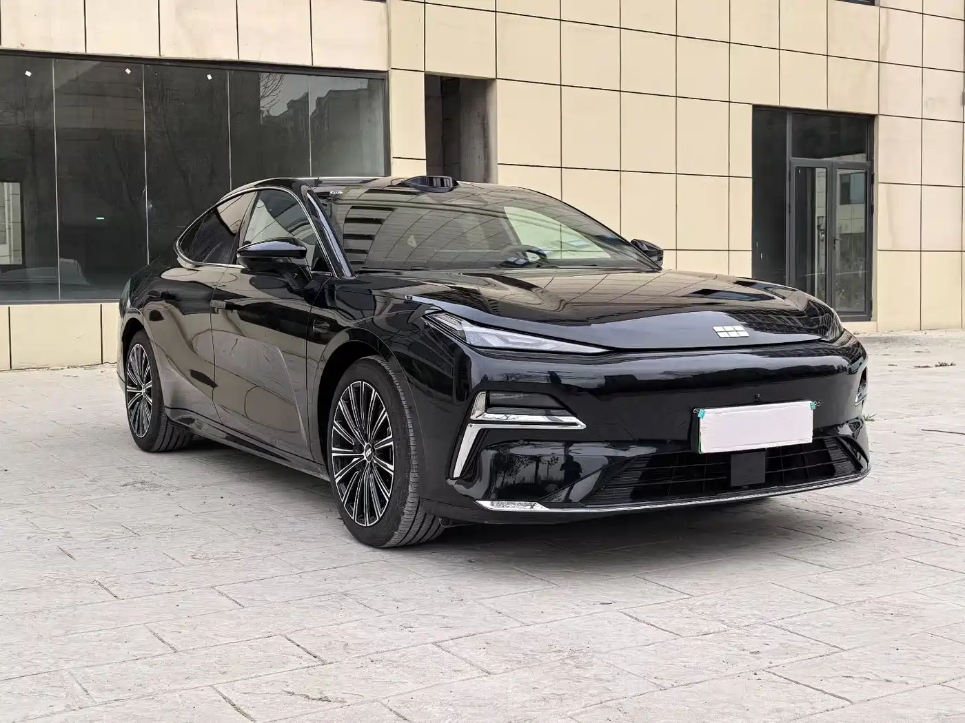 GEELY GALAXY GALAXY SPARKLE 8