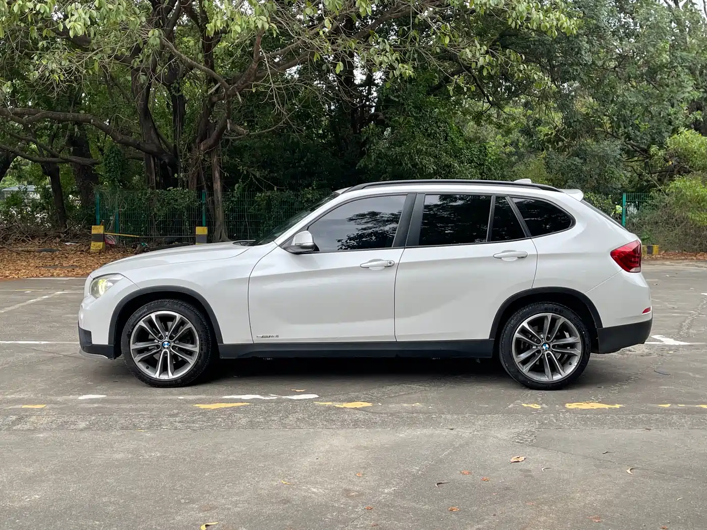 BMW X1 2015 Model sDrive18i Leading Advanced Edition фото 8