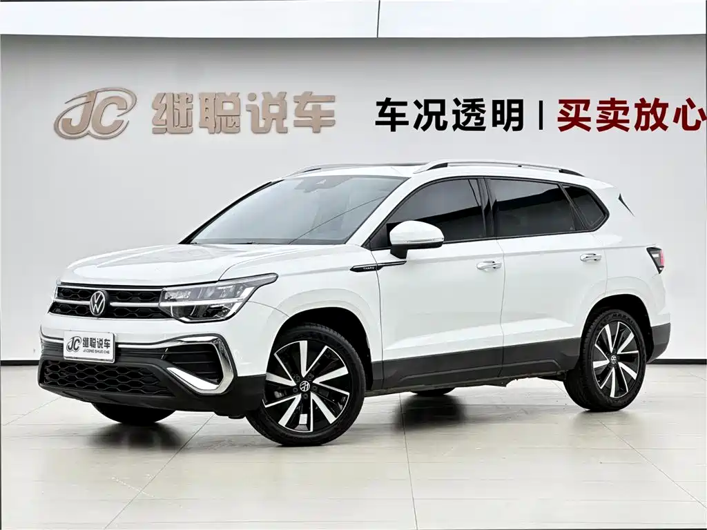 Volkswagen Tharu 2023 300TSI 2WD Bright Moon Edition