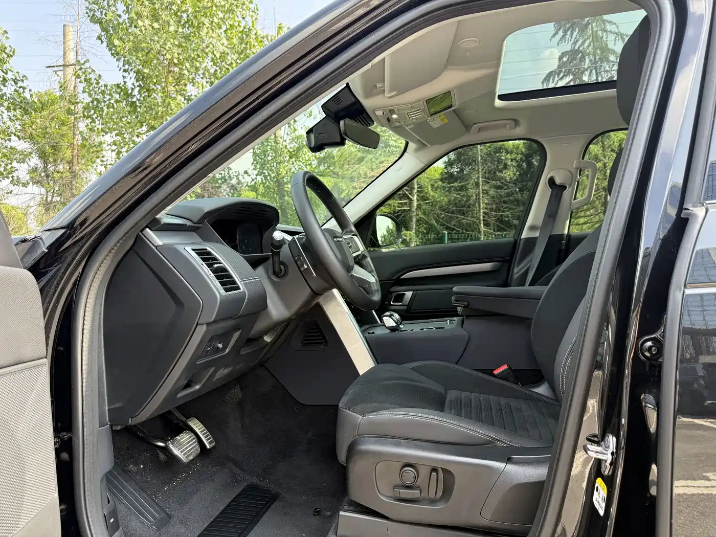 LAND ROVER DISCOVER