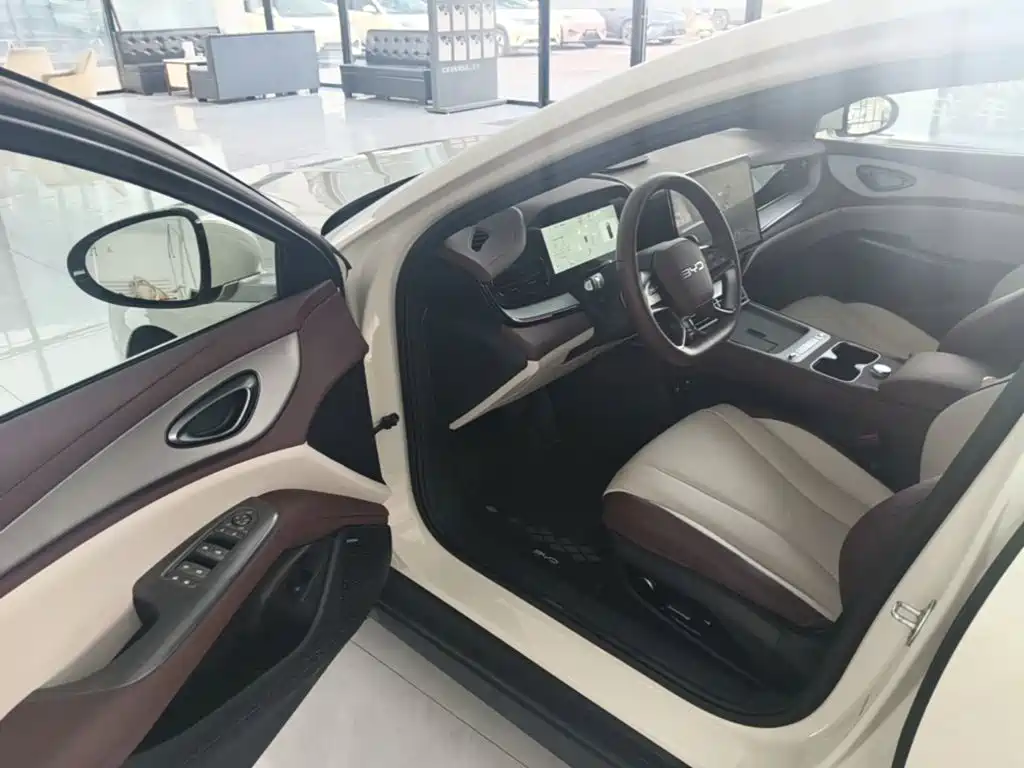 BYD Seal 07 DM-i 2025 2026 DM-i 1.5T 230km Flagship