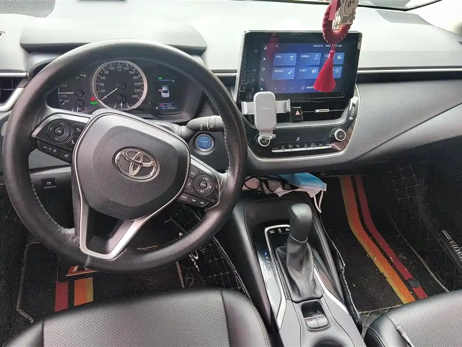 Toyota Corolla 2021 Hybrid 1.8L E-CVT Elite Edition фото 12