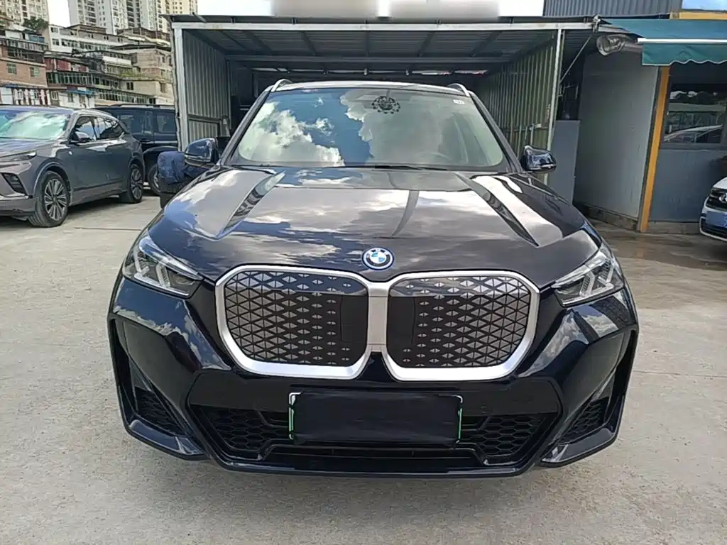 BMW iX1 2024 2023 eDrive25L M Sport Package