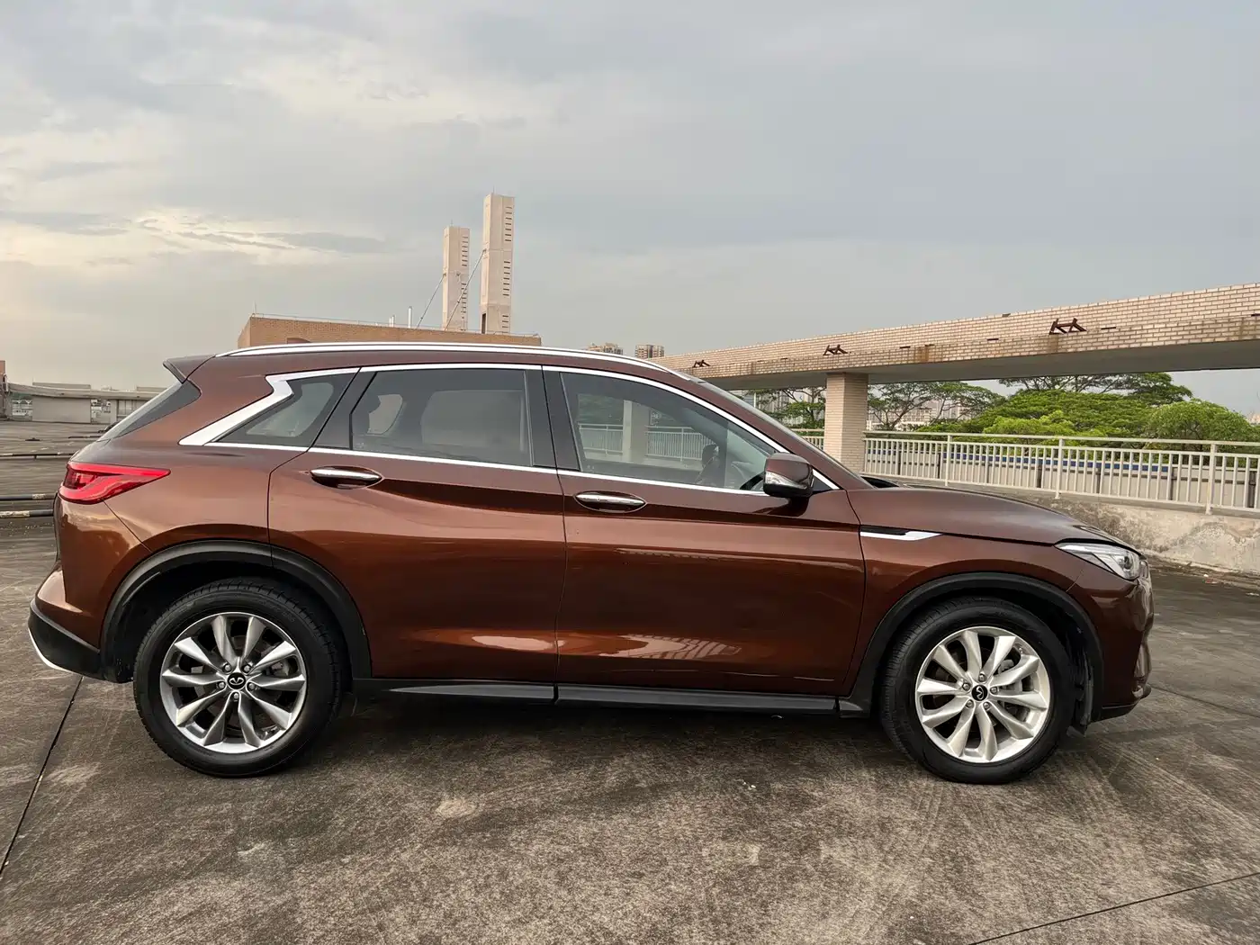 Infiniti QX50 2021 2020 Facelift 2.0T 2WD Fashion Edition
