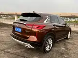 Photo 8 - Infiniti QX50