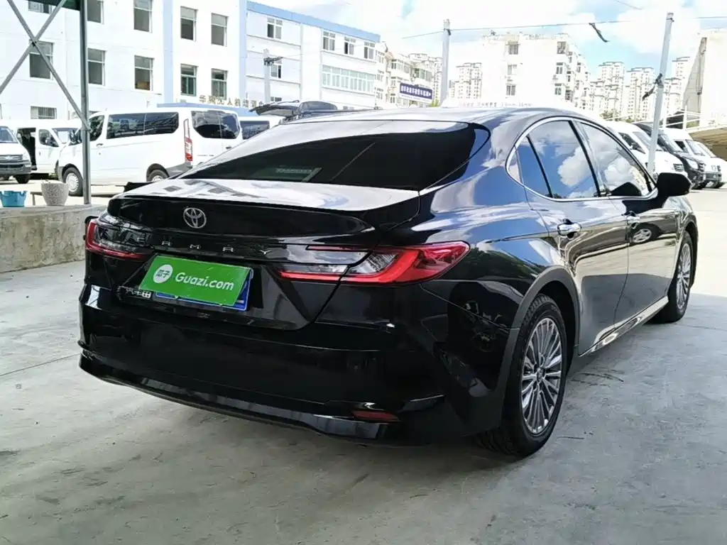 Toyota Camry 2025 2024 2.0GVP Luxury Edition