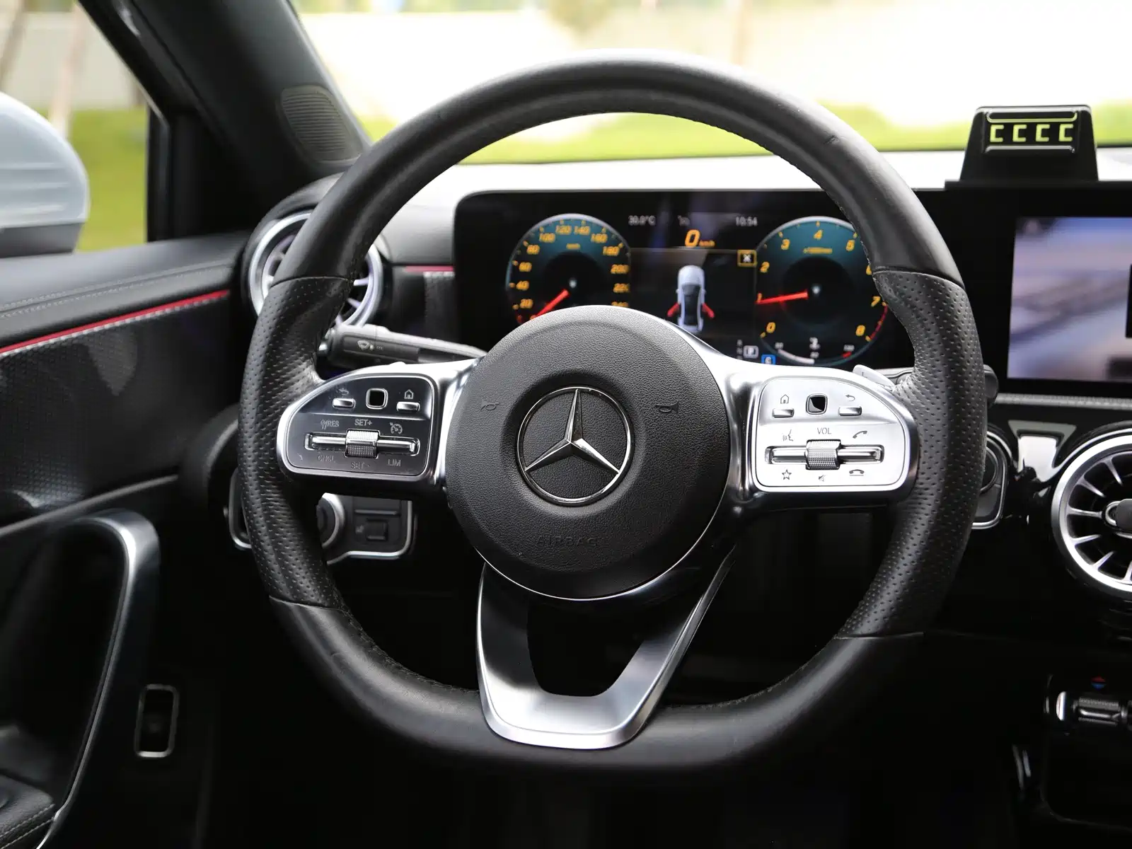 Фото 5 - Mercedes-Benz A-Class