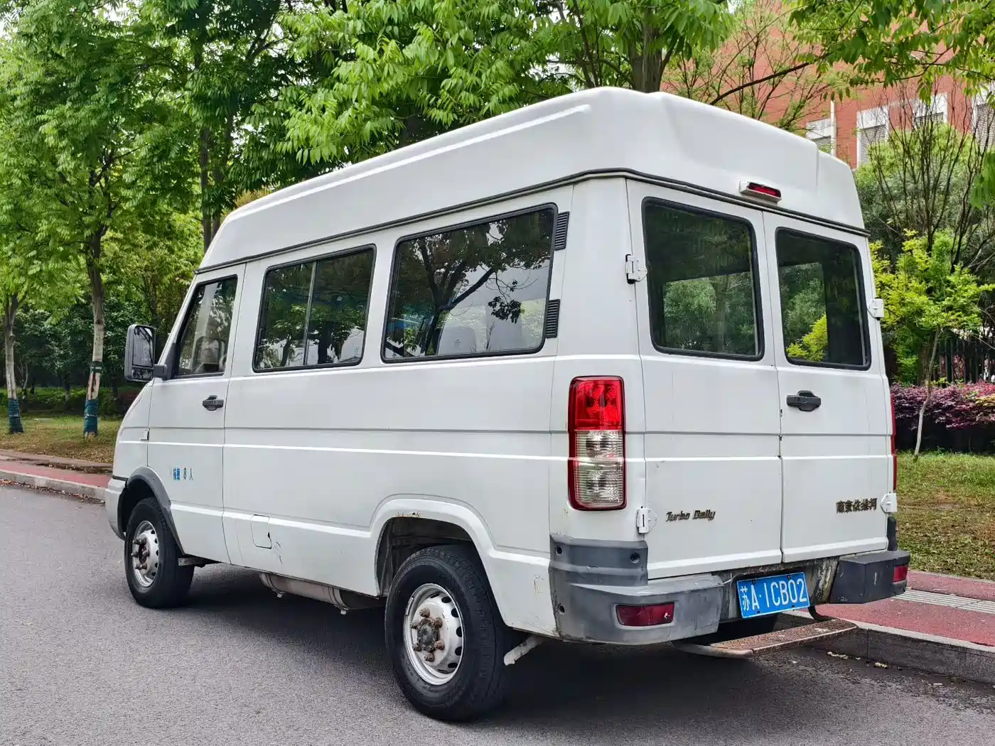 Iveco Daily 2013 2014 Model 2.5T-A35 NJ6484ACM47Z4