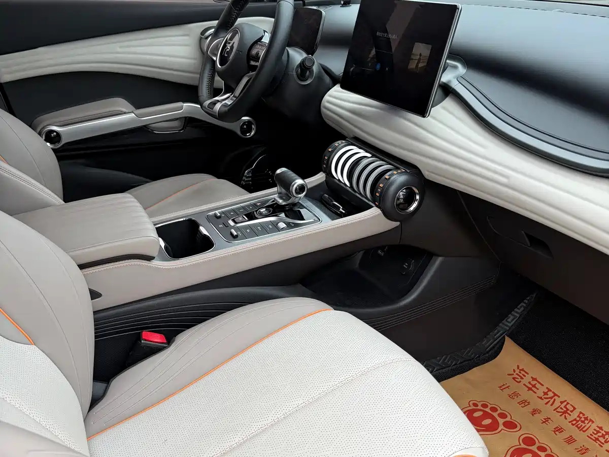 BYD Yuan PLUS 2024 Glory Edition 430KM Leading фото 10