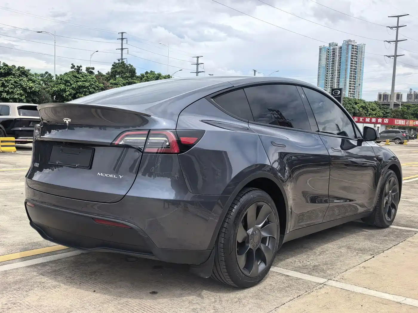 Tesla Model Y 2021 2021 Model Long Range AWD