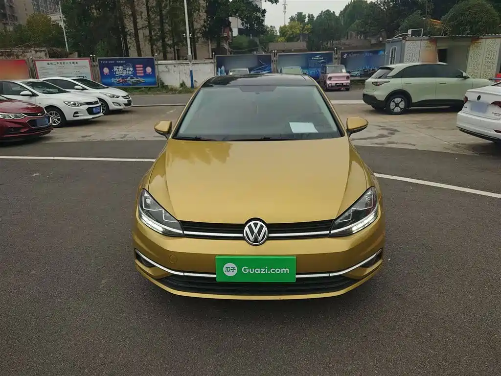 Volkswagen Golf 2018 1.6L Automatic Comfort фото 3