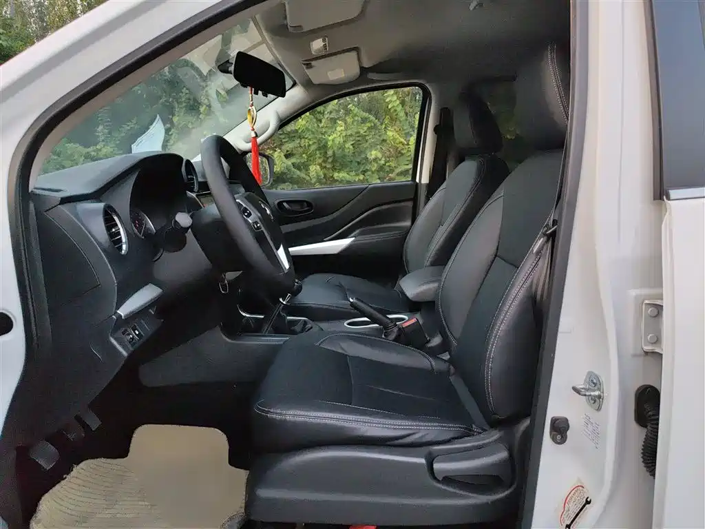 Dongfeng Rich 6 2020 2019 2.4L Manual 2WD Gasoline Standard China VI 2TZD