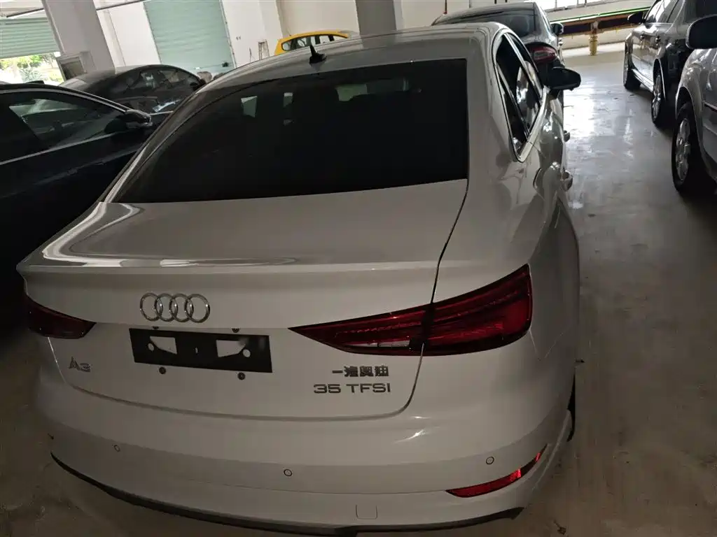 Audi A3 2020 Limousine 35 TFSI Fashion China VI фото 4