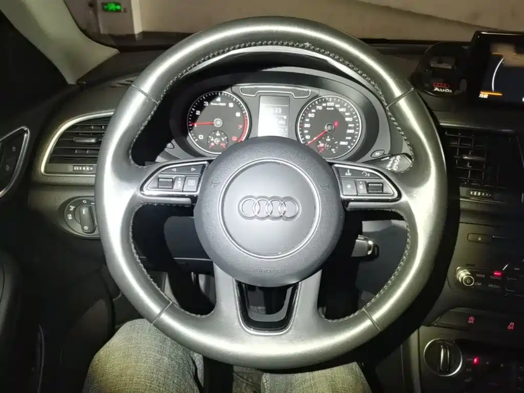 Audi Q3 2018 30th Anniversary Edition 35 TFSI Fashion фото 7