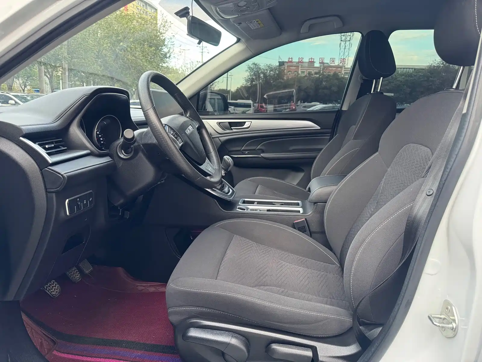 Фото 4 - Haval M6