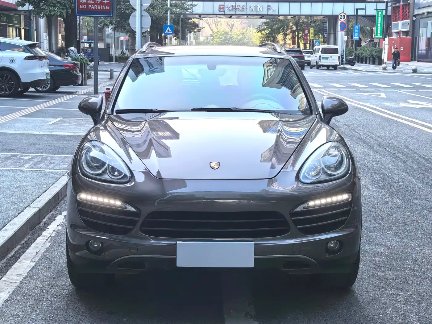 Porsche Cayenne 2011 Cayenne 3.0T фото 2