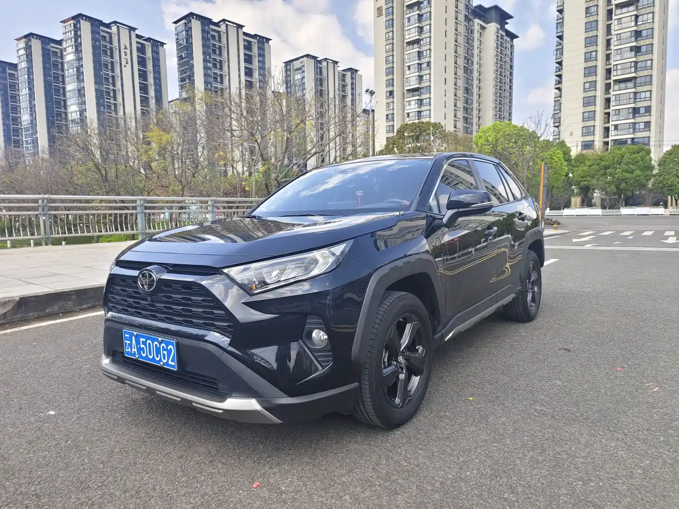 Toyota RAV4 Rongfang 2022 2.0L CVT 4WD Trend Plus Edition