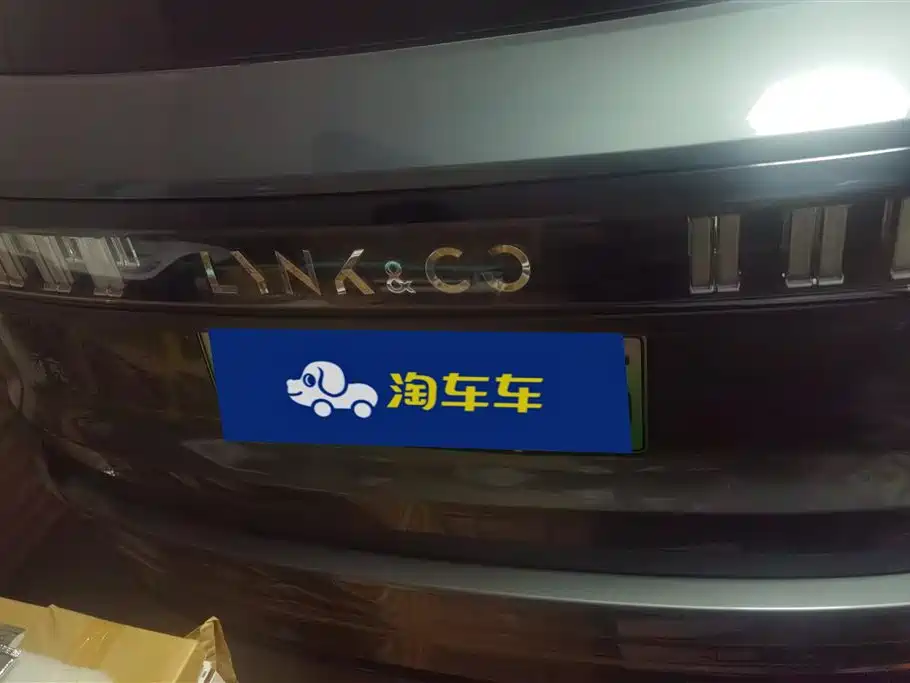 Lynk & Co 09 EM-P 2021 2.0T PHEV Halo 6-seater фото 4