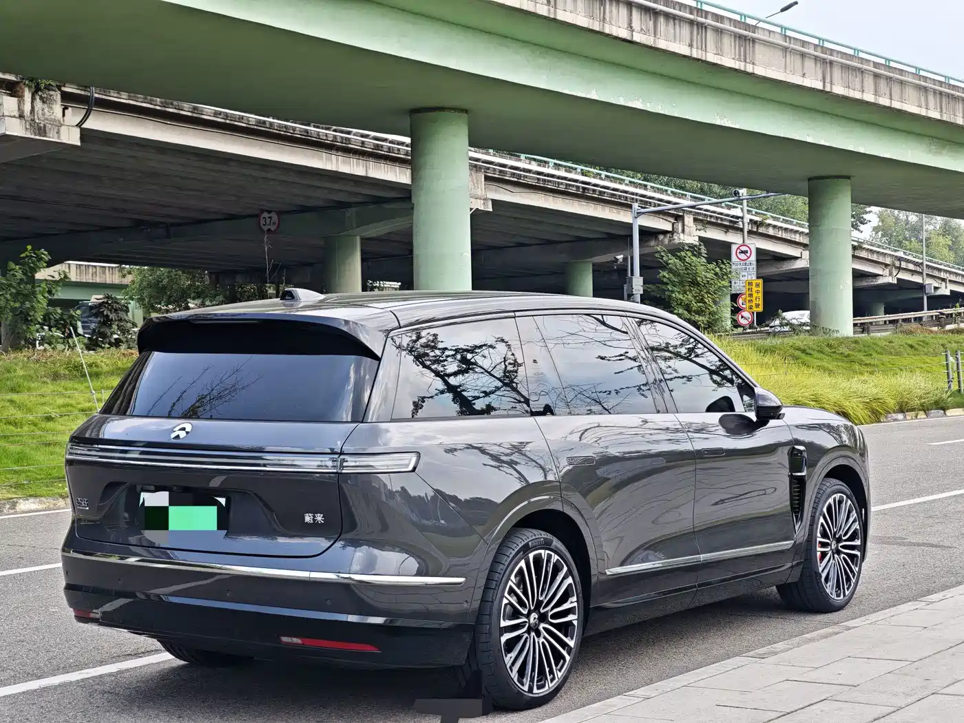 NIO ES8 2026 2025 Base Model