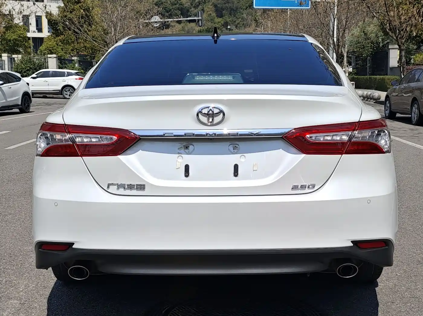 Toyota Camry 2021 2.5G Luxury Edition фото 4