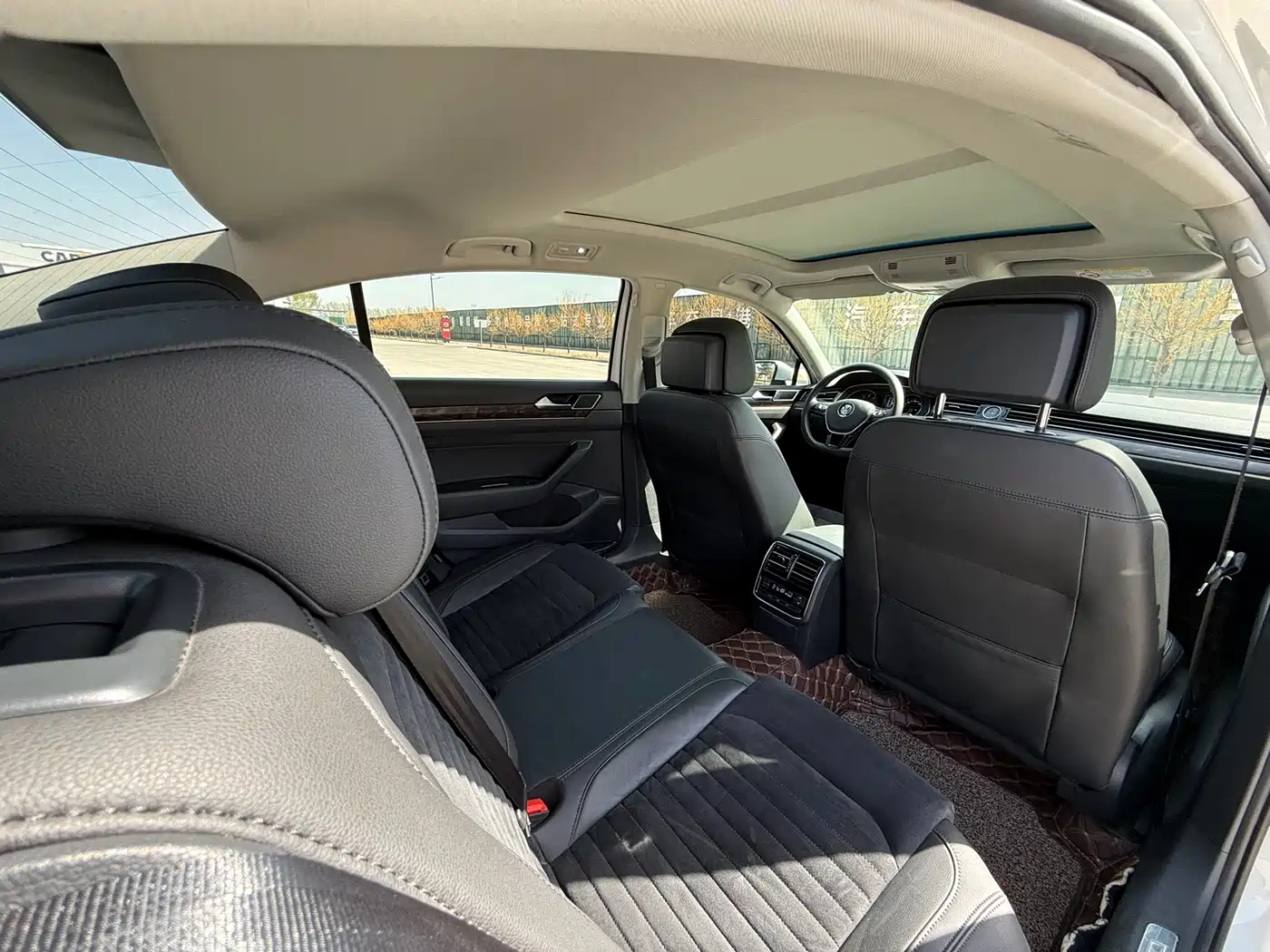 Volkswagen Magotan 2018 330TSI DSG Luxury фото 34