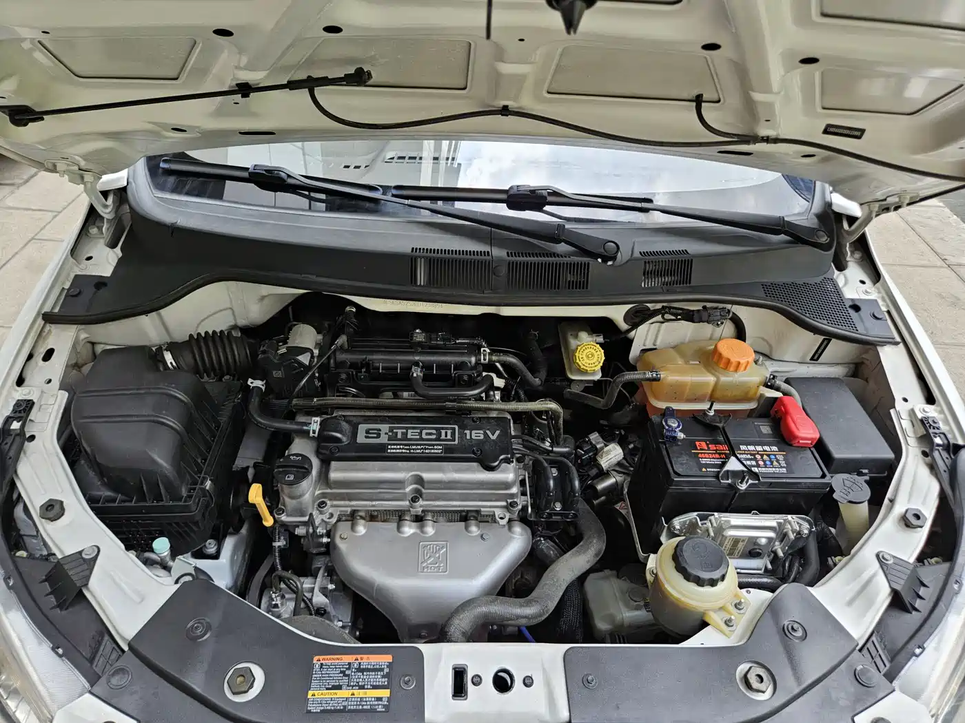 Chevrolet Sail 2013 Sedan 1.2L AMT Ideal Edition фото 9
