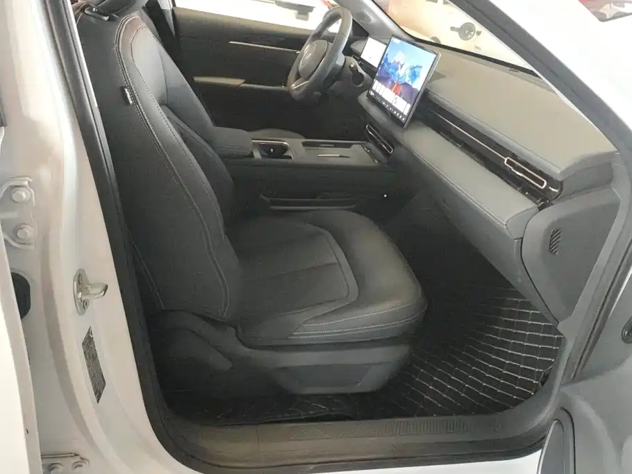 Wuling Motors Wuling Xingguang 2026 2025 610km Smart Advanced