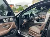 Фото 9 - Mercedes-Benz E-Class (Import)