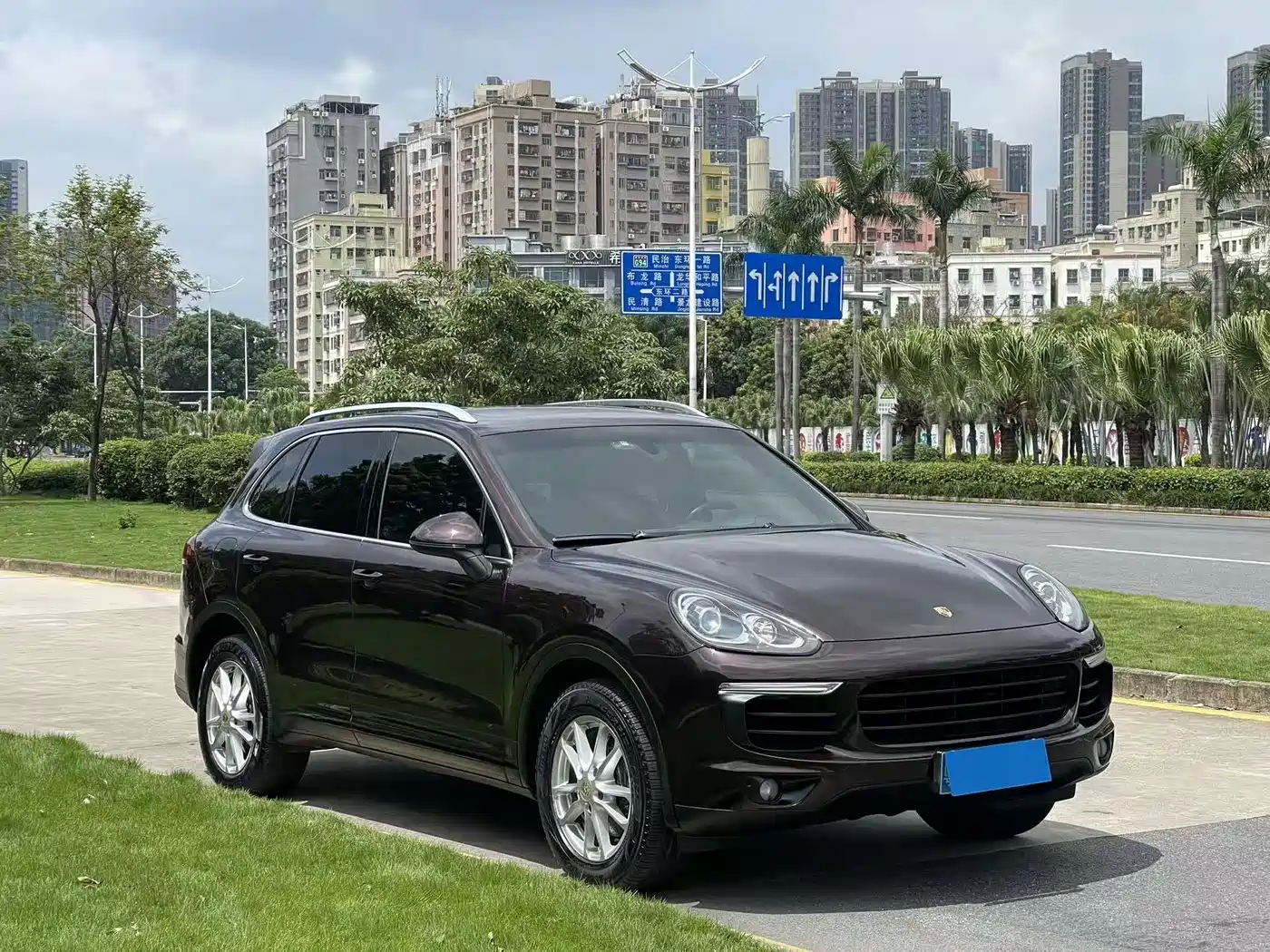 Porsche Cayenne 2016 Cayenne 3.0T фото 3