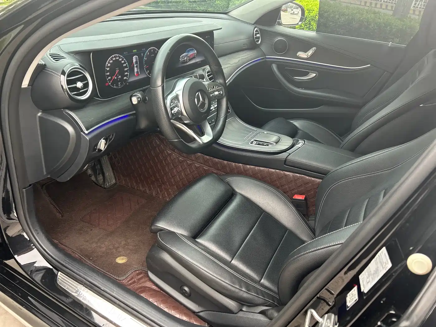 Mercedes-Benz E-Class 2020 Model E 260 L Sport фото 10