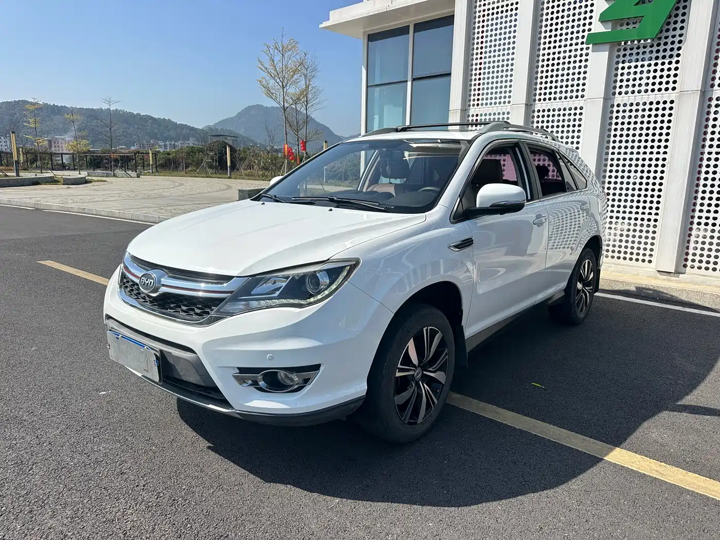BYD S7 2017 2.0T Auto Luxury фото 20