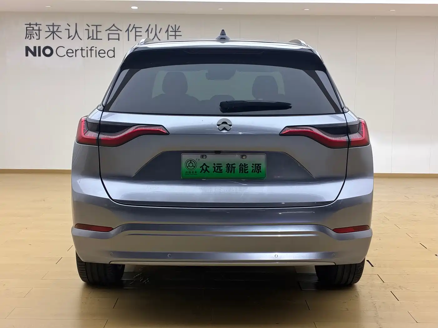 NIO ES8 2018 2018 Founder Edition