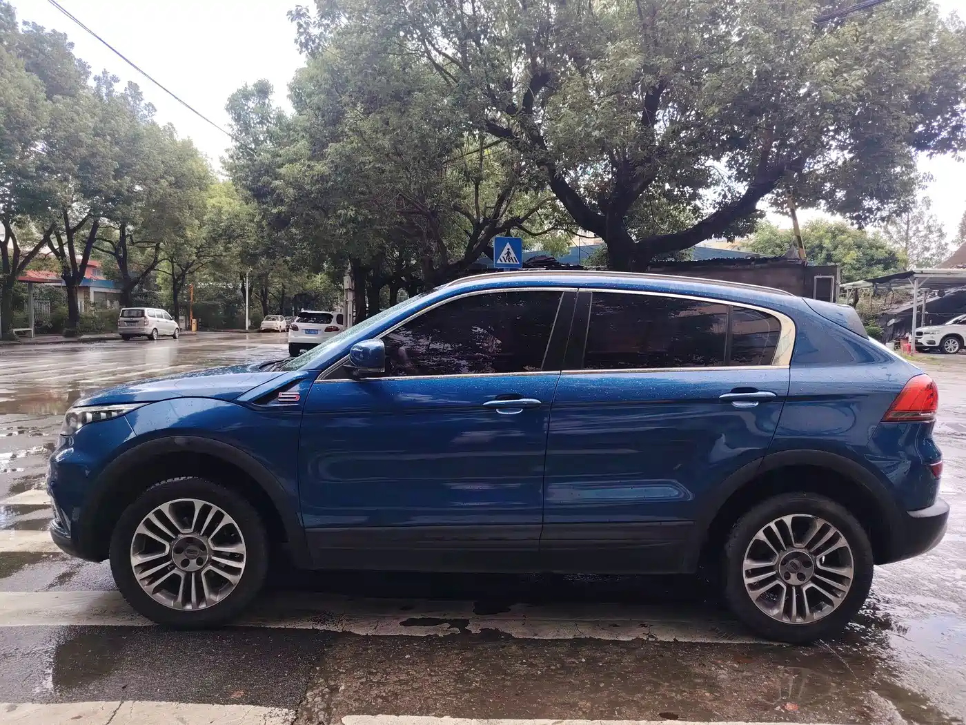 Qoros 5 2018 2018 1.6T Automatic Premium Type