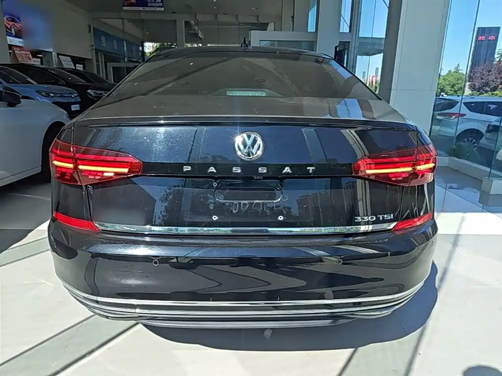 Volkswagen Passat 2019 330TSI Noble Edition China VI фото 6