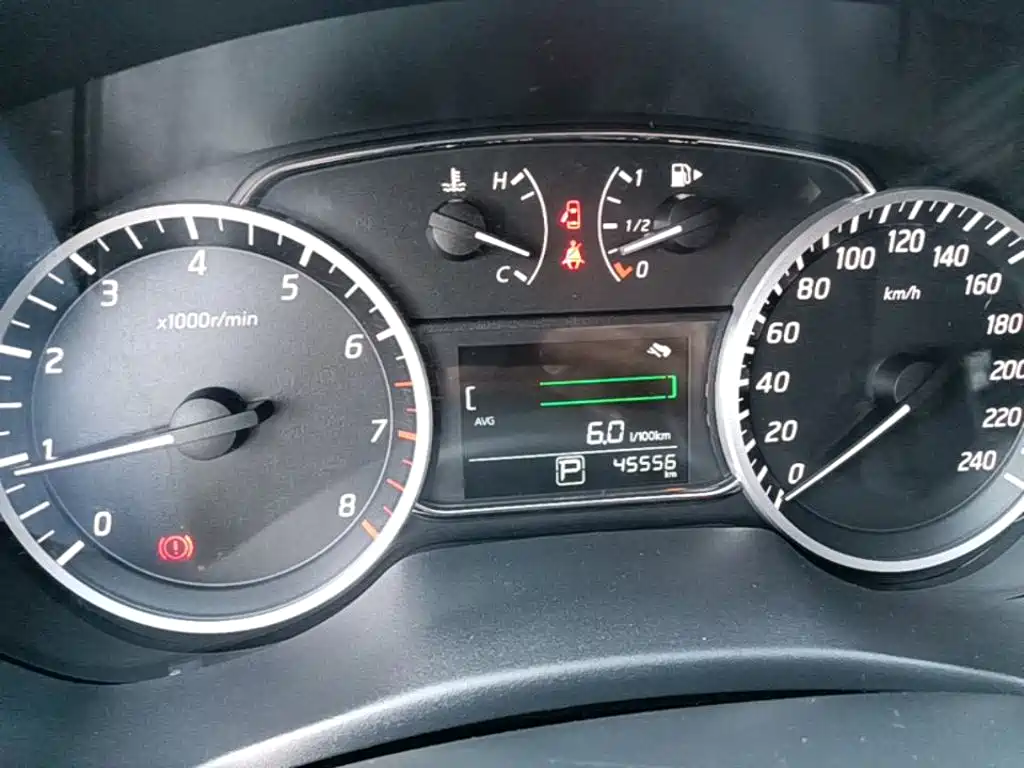 Nissan SYLPHY, миниатюра 12